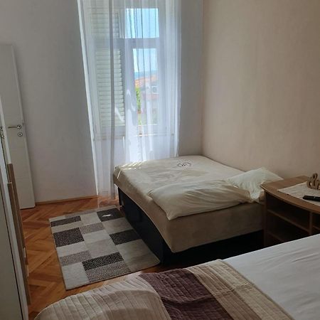 Apartment Sandra 2+2 *** Цриквениця Екстер'єр фото