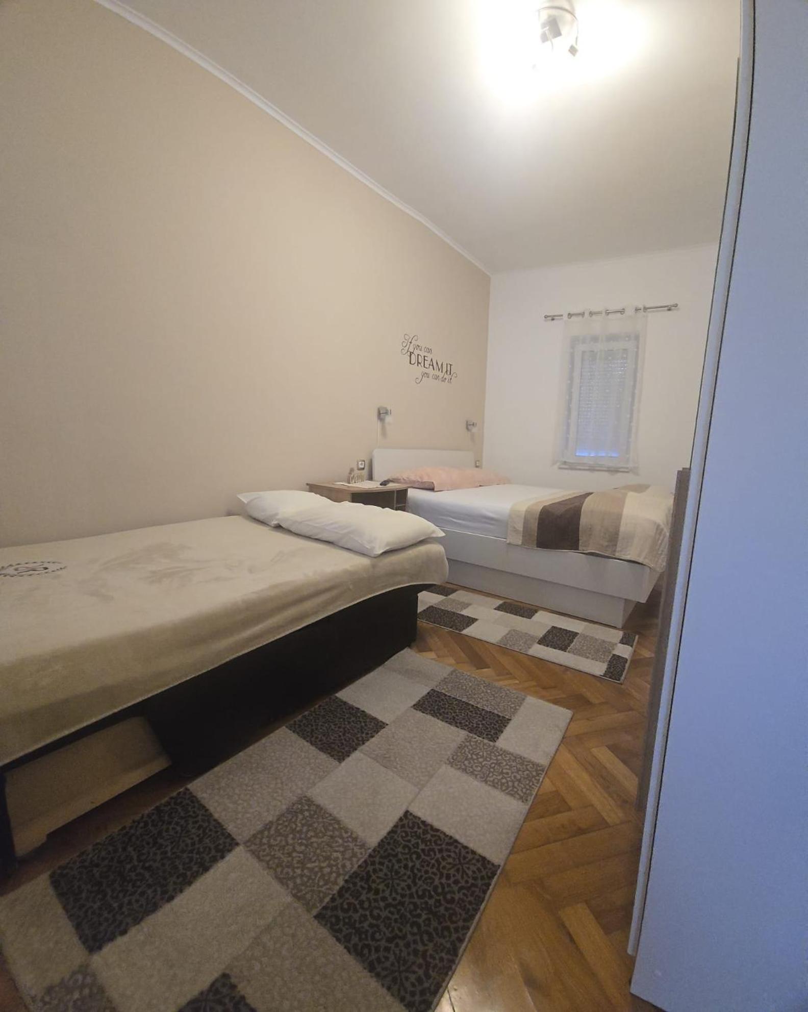Apartment Sandra 2+2 *** Цриквениця Екстер'єр фото
