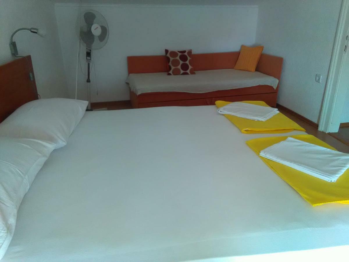 Apartment Sandra 2+2 *** Цриквениця Екстер'єр фото